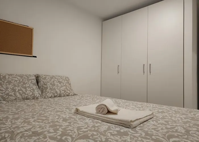 Original - Cedofeita Apartment Porto